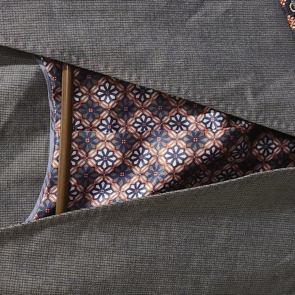 Ted Baker Textured vest with pattern back - Picture 3 of 8